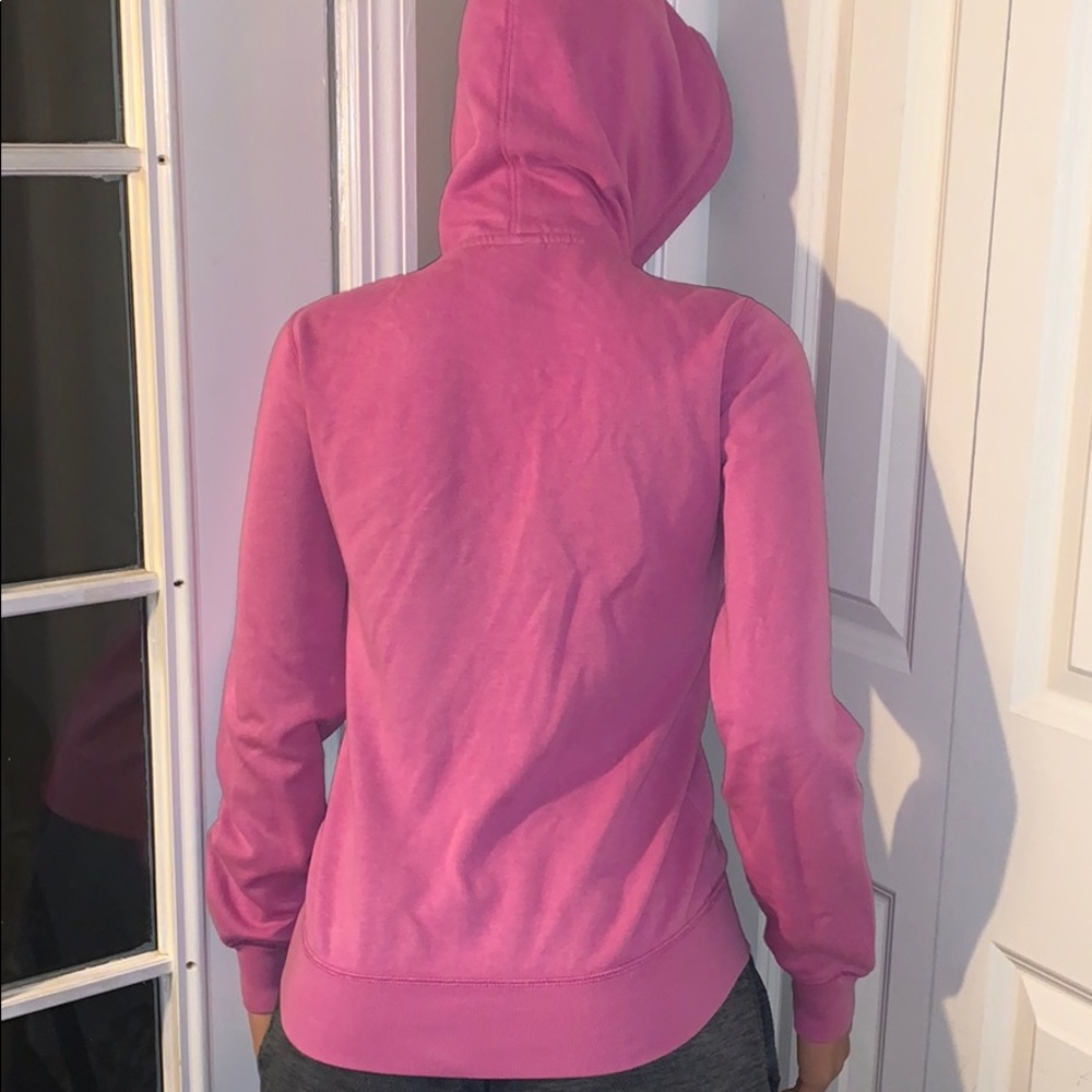 Nike - Picture 3 of 3